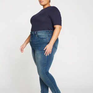 Universal Standard Seine High Rise Skinny Jeans